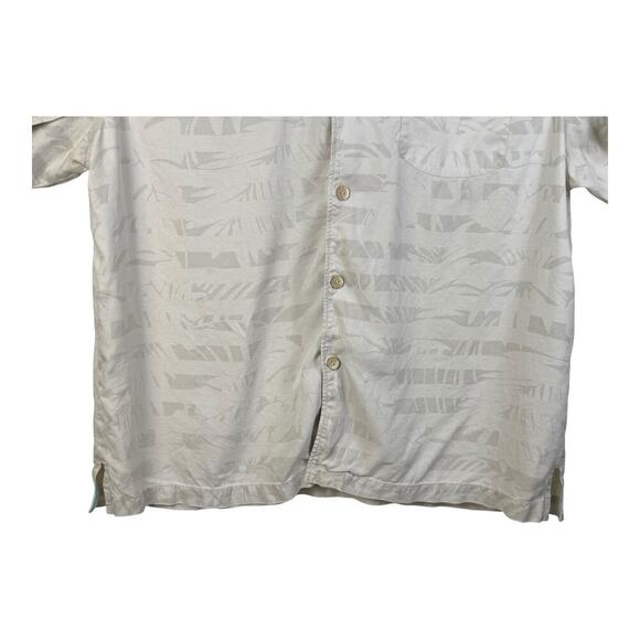 Tommy Bahama Mens XL 100% Silk white Palm Tree Tropical SS Button Down - Picture 3 of 13